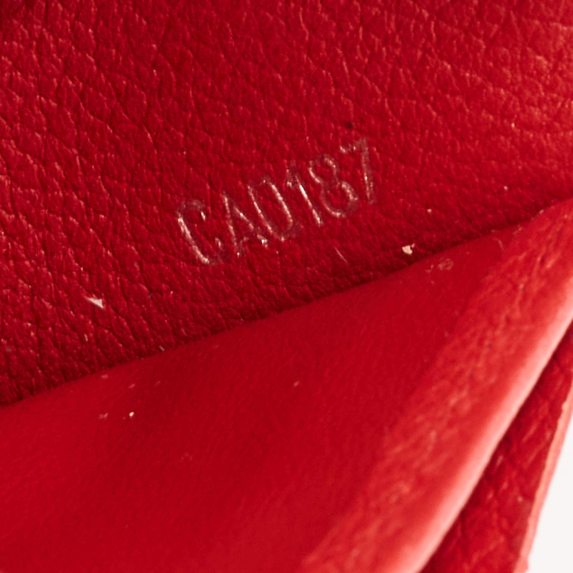 Portemonnaie aus rotem Leder von Louis Vuitton Lockme II im Angebot 1