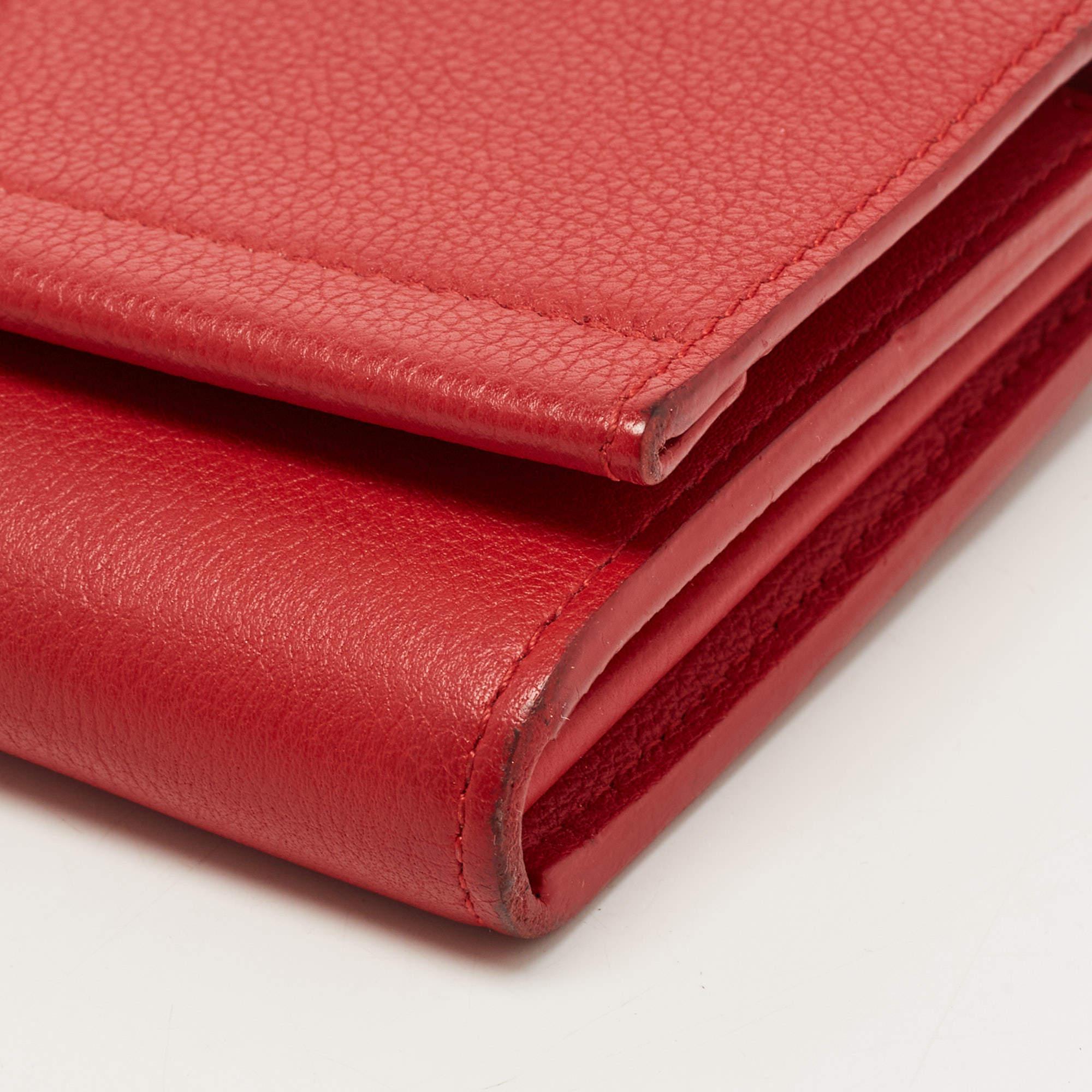 Portemonnaie aus rotem Leder von Louis Vuitton Lockme II im Angebot 3