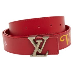 Louis Vuitton Red/Galet Leather Initiales Reversible Belt 90 CM at 1stDibs