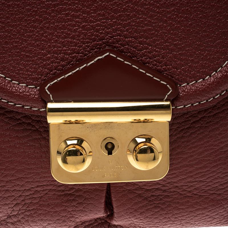 Women's Louis Vuitton Red Leather Shoulder Bag