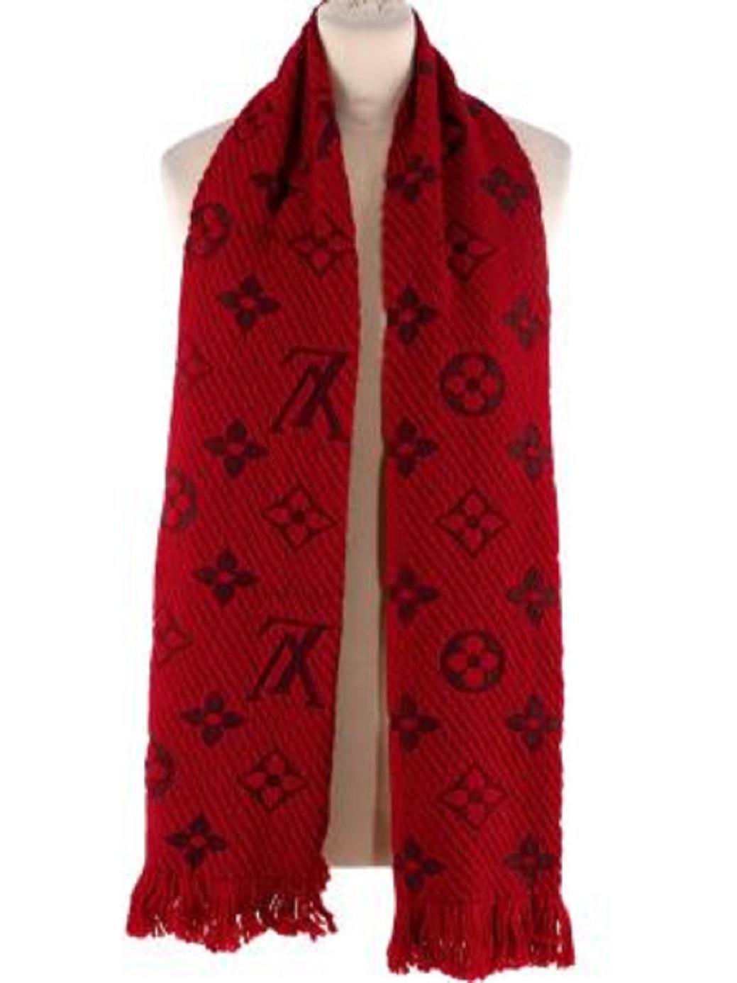 Louis Vuitton Red Logomania Shine Shawl In Excellent Condition For Sale In London, GB