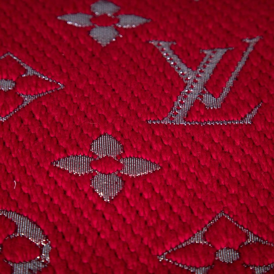 Women's Louis Vuitton Red Logomania Wool Scarf For Sale
