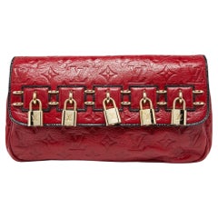 Monogram My Deer Enigme Clutch aus glänzendem Leder von Louis Vuitton