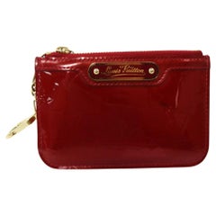 Louis Vuitton Pochette rouge monogrammée Vernis Pochette rouges Vernis Cles NM Pochette à clé 862777