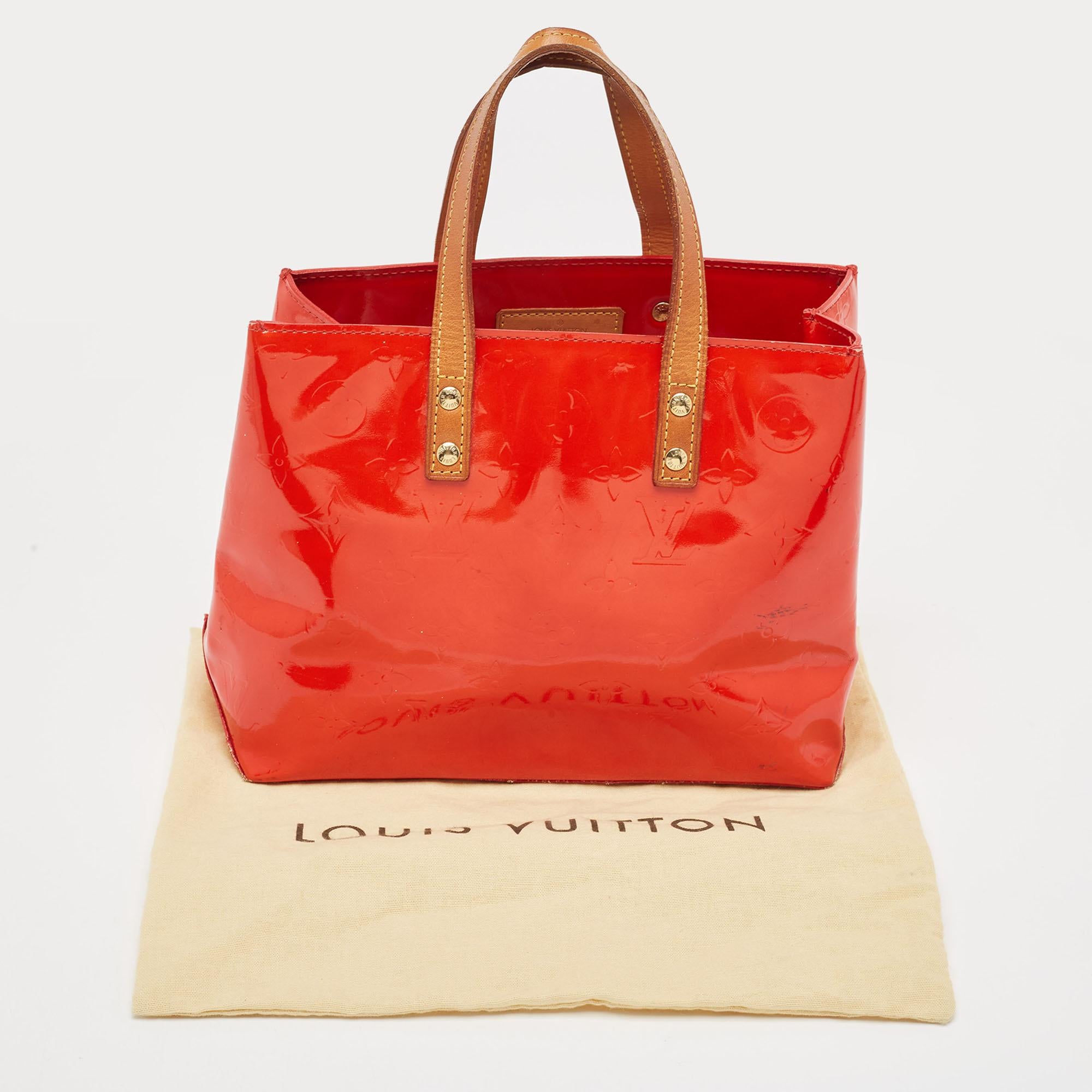 Louis Vuitton Red Monogram Vernis Reade PM Bag For Sale 14