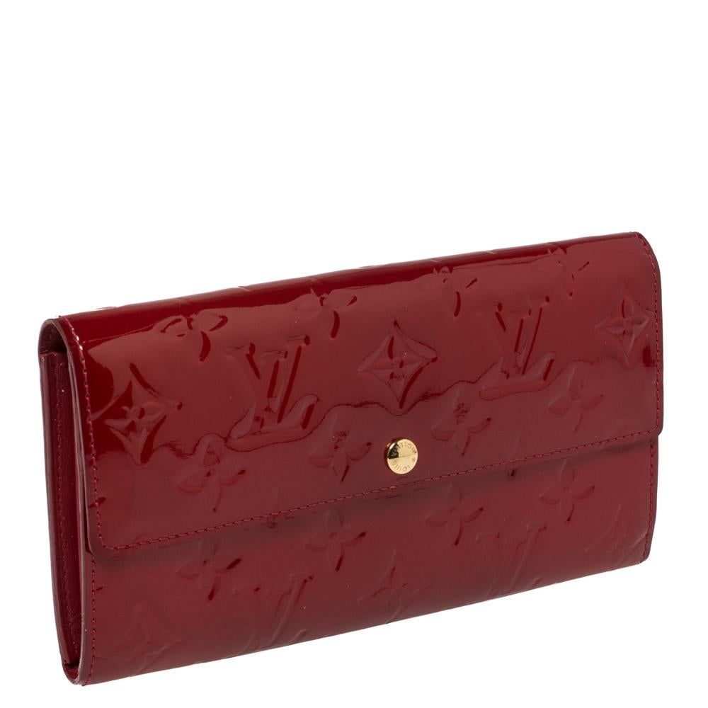 louis vuitton sarah wallet red