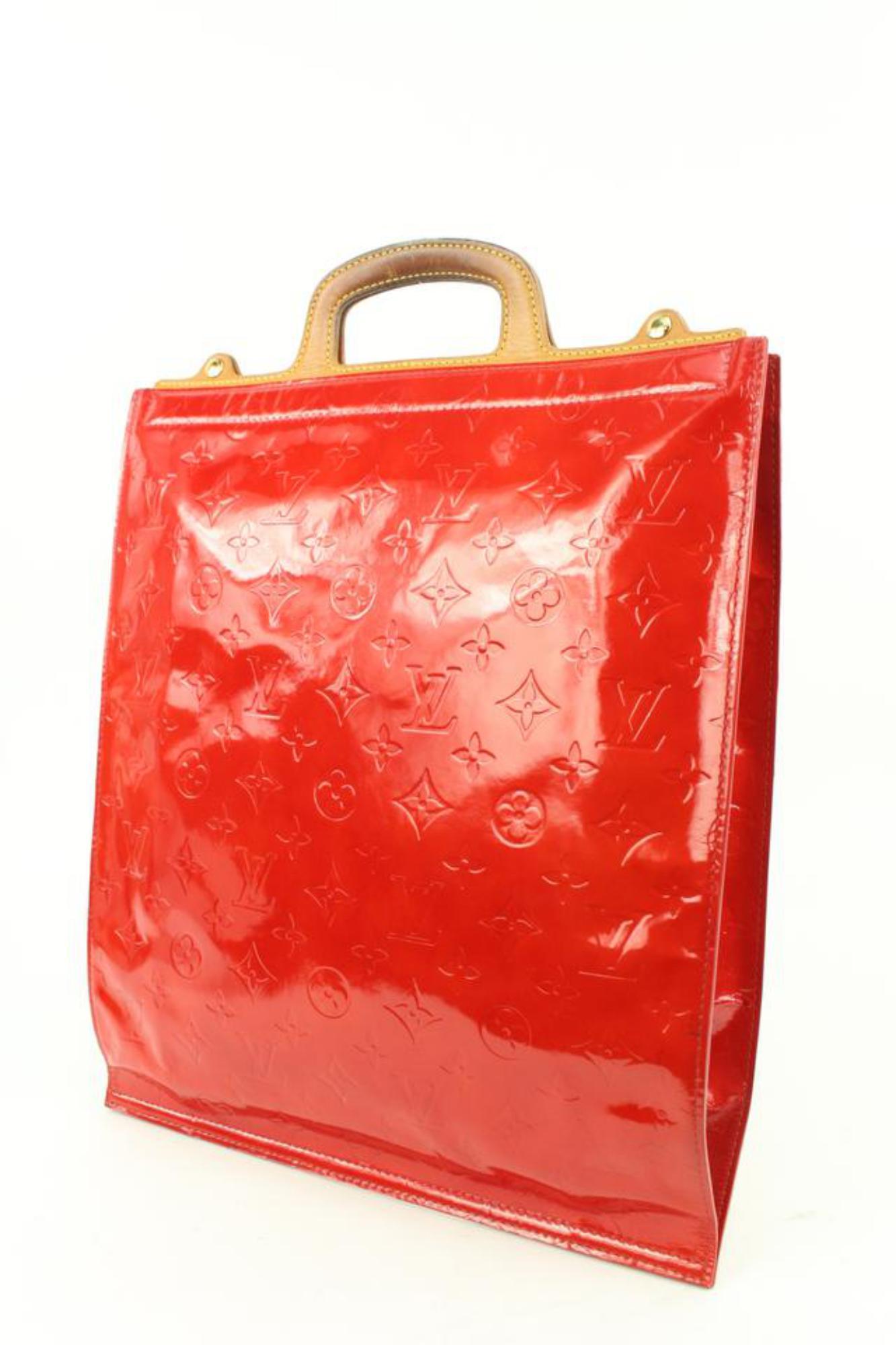 Louis Vuitton Red Monogram Vernis Stanton Tote Bag Upcycle Ready 329slk3
Date Code/Serial Number: TH1909
Made In: France
Measurements: Length:  12.2