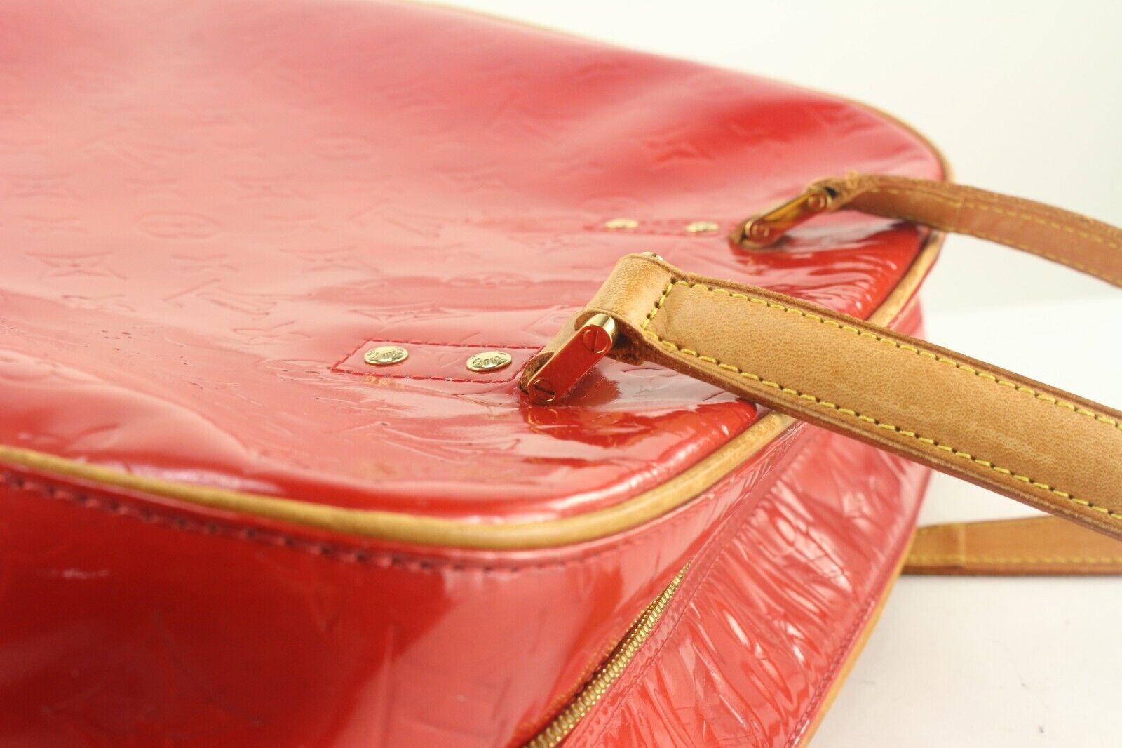 Louis Vuitton Red Monogram Vernis Sutton Travel Shoulder bag 3LVS921K For Sale 2