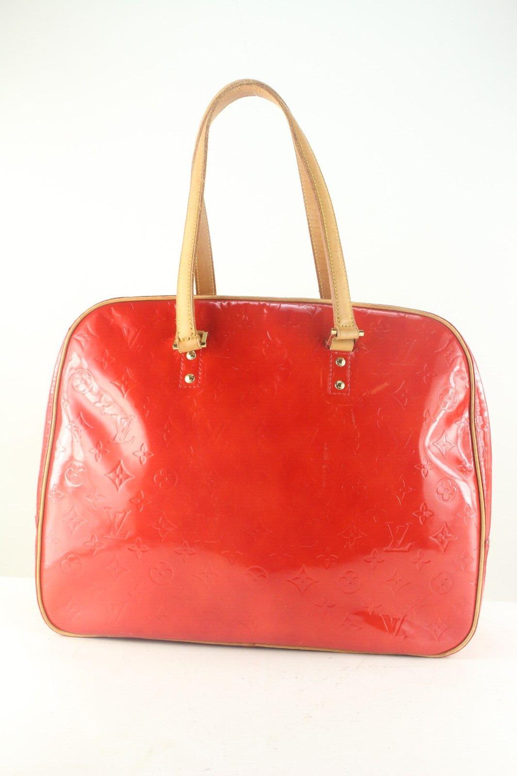 Louis Vuitton Red Monogram Vernis Sutton Travel Shoulder bag 3LVS921K For Sale 3