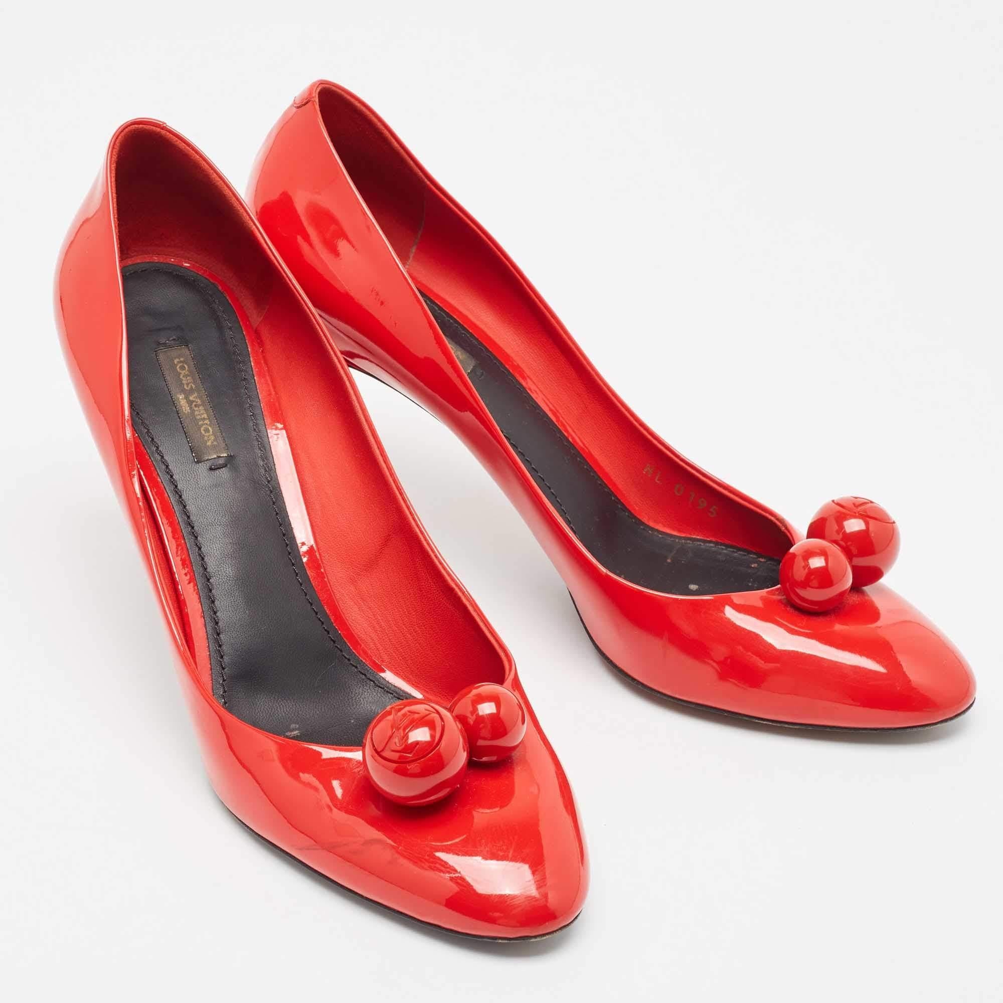 Louis Vuitton Red Patent Leather Betty Pumps Size 42 For Sale 2