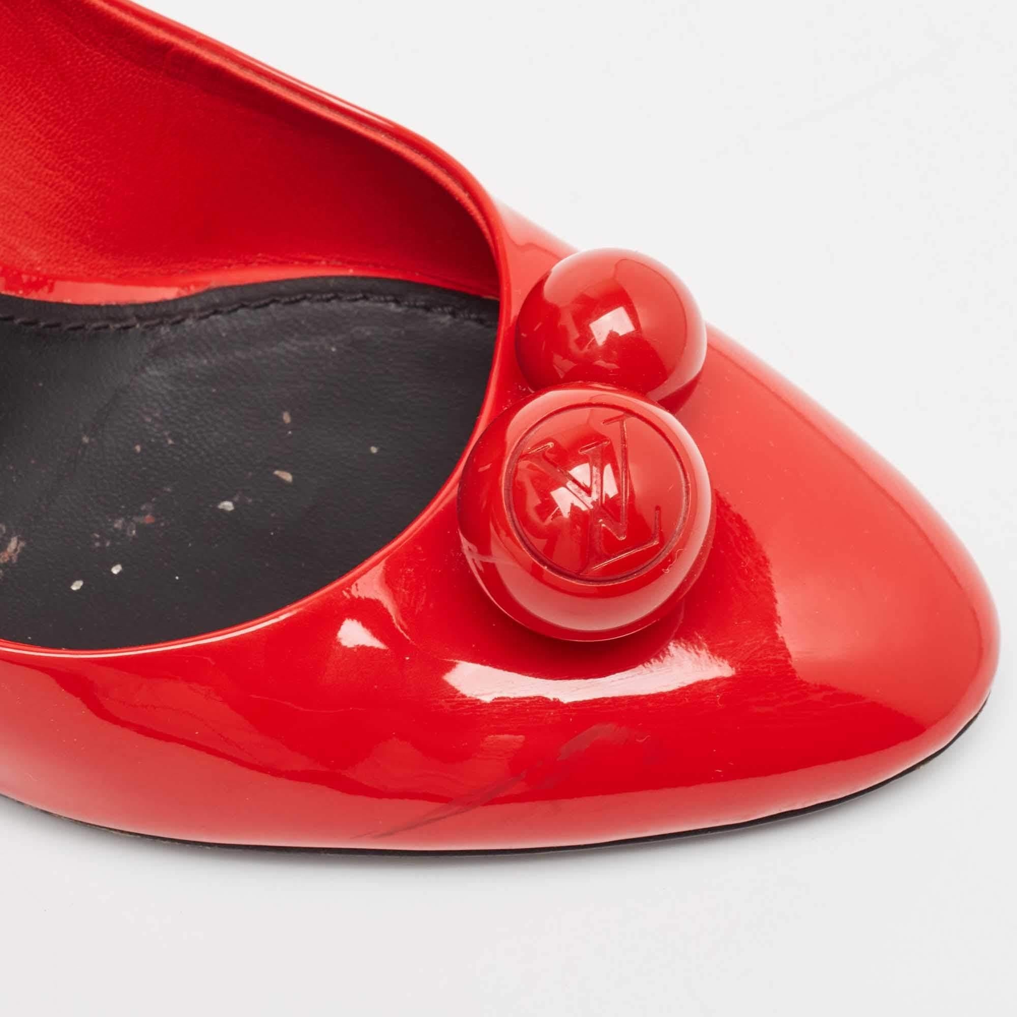 Louis Vuitton Red Patent Leather Betty Pumps Size 42 For Sale 4
