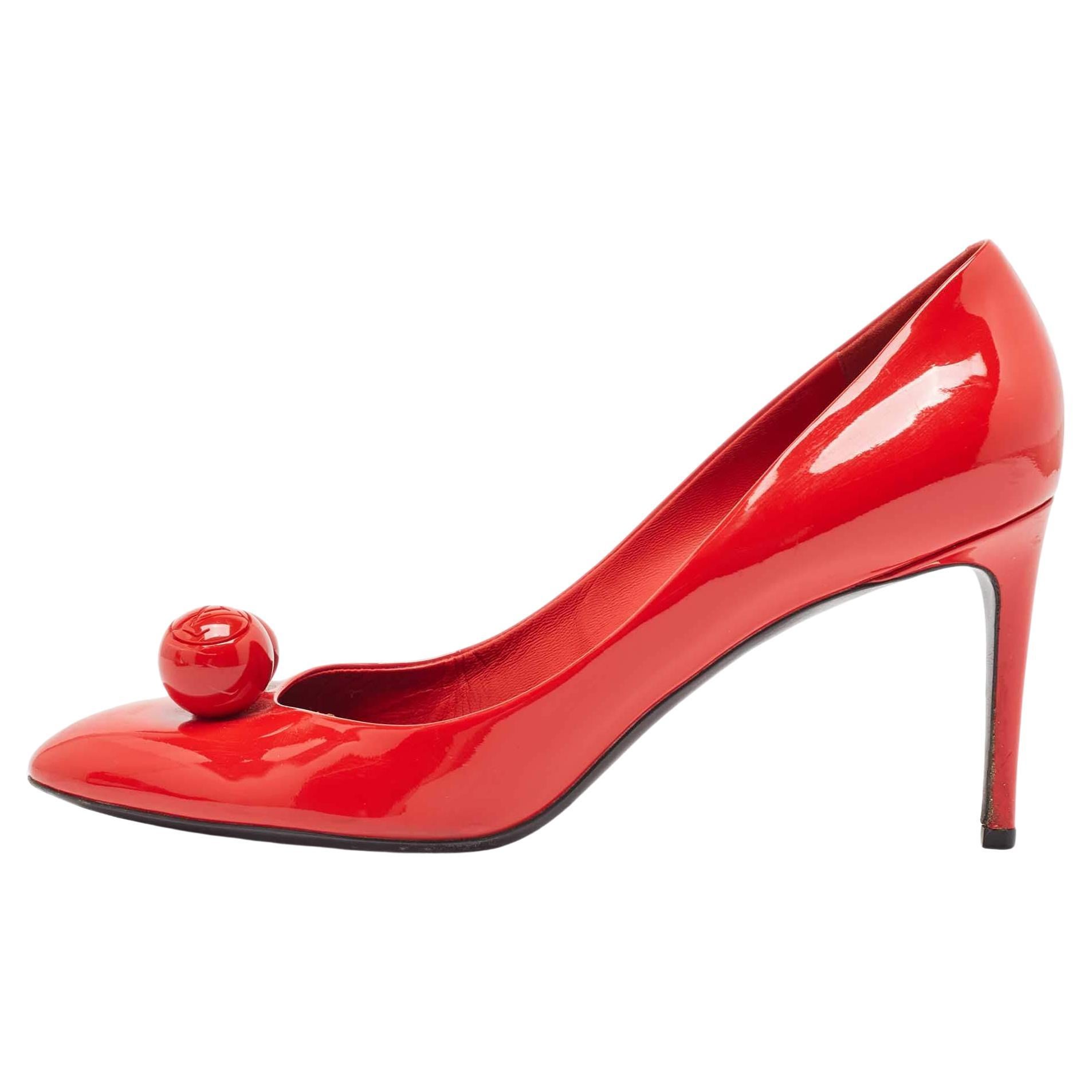 Louis Vuitton Red Patent Leather Betty Pumps Size 42 For Sale