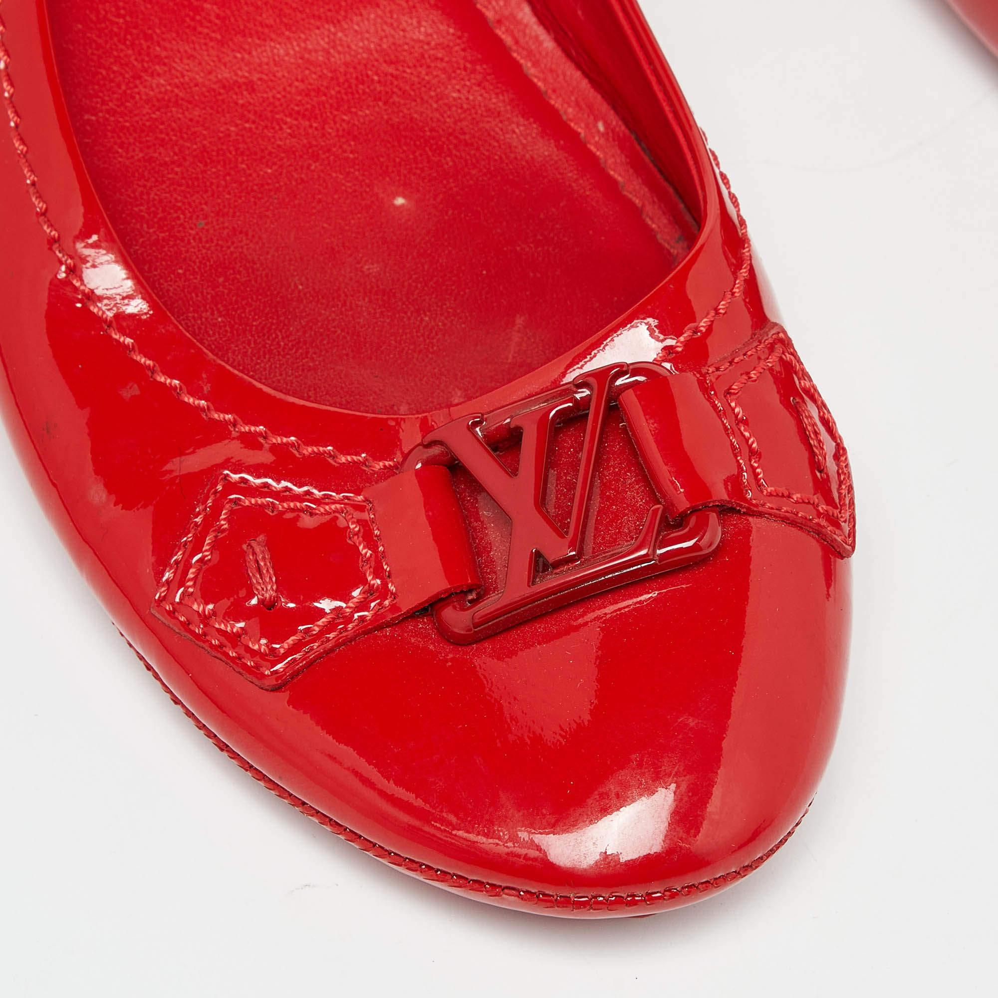 Louis Vuitton Red Patent Leather Oxford Ballet Flats Size 38 For Sale 2