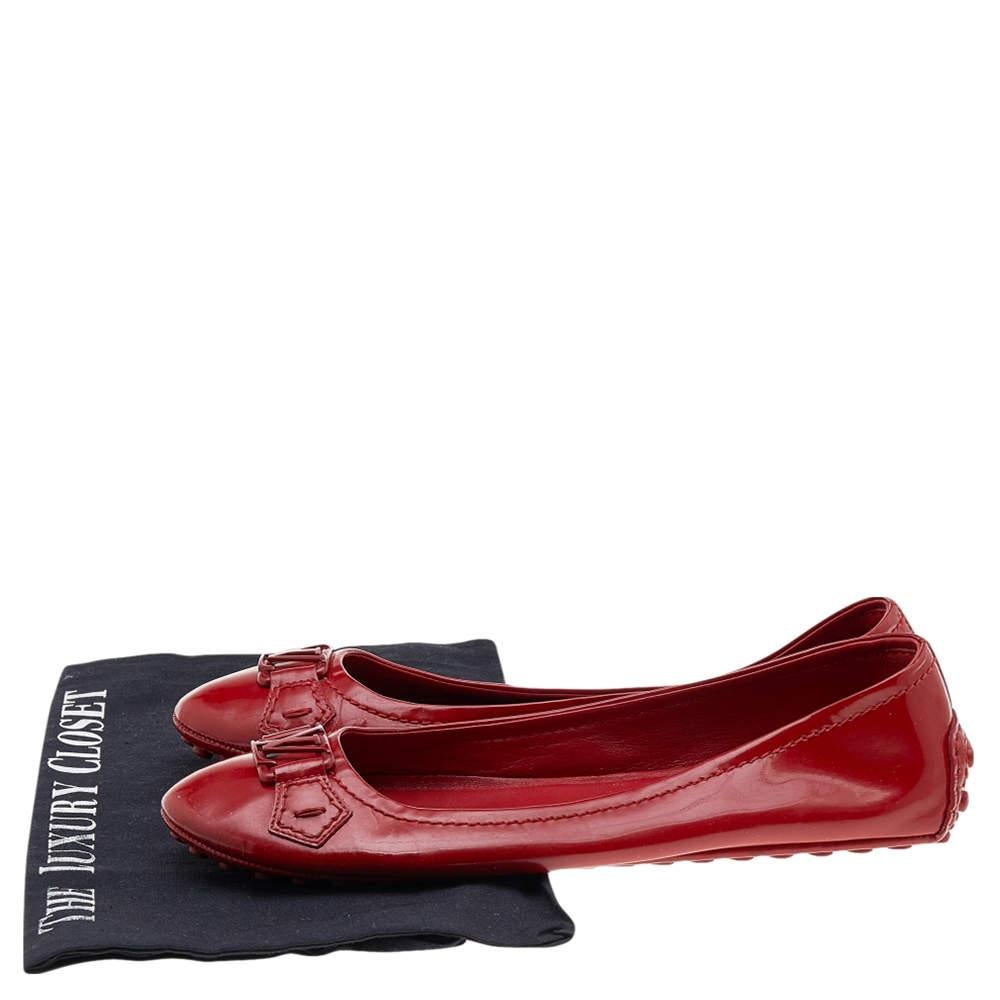 Louis Vuitton Red Patent Leather Oxford Ballet Flats Size 38 For Sale 3