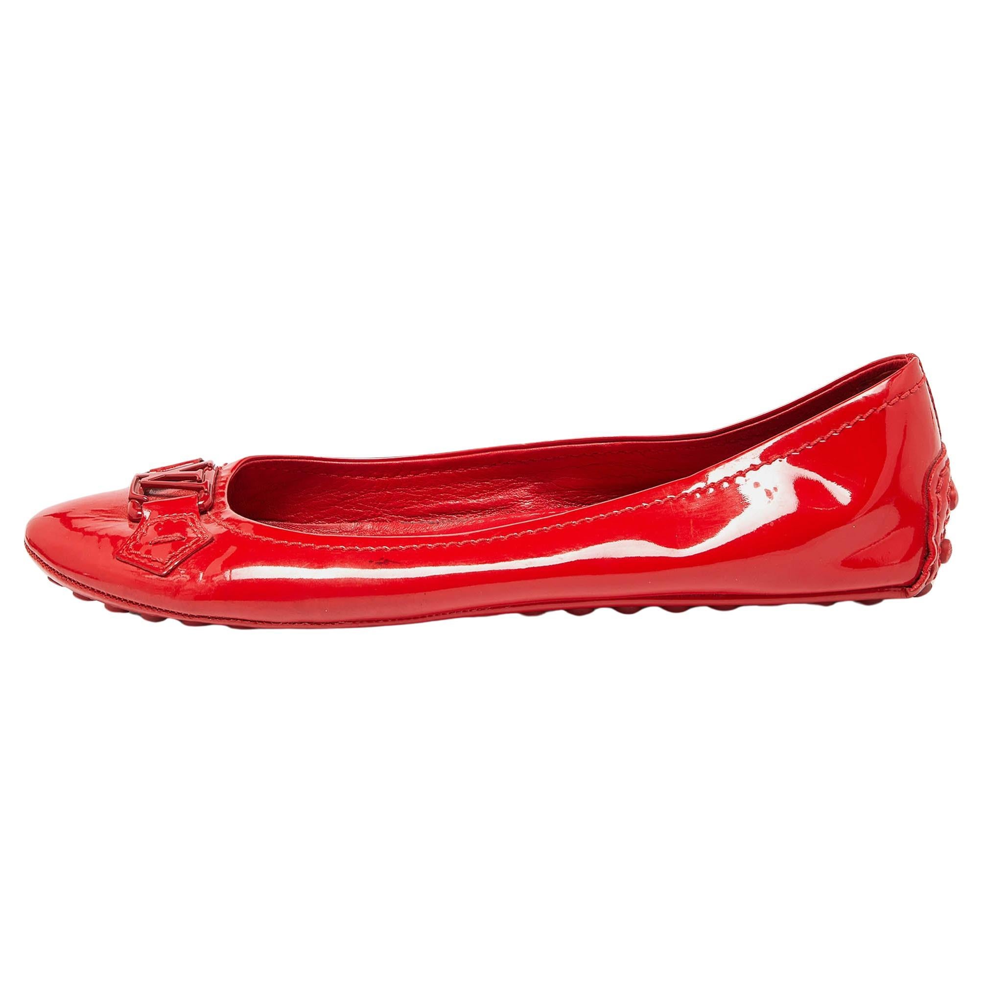 Louis Vuitton Red Patent Leather Oxford Ballet Flats Size 38 For Sale
