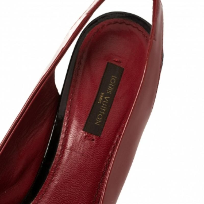 Brown Louis Vuitton Red Patent Leather Peep Toe Sandals Size 39 For Sale
