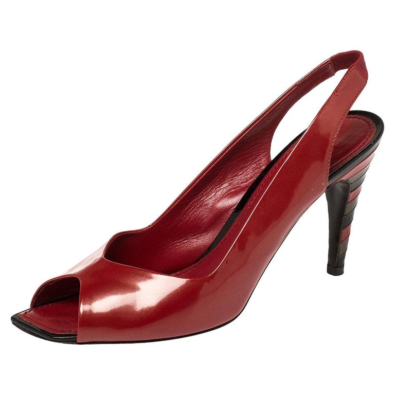 Patent leather heels Louis Vuitton Red size 39.5 EU in Patent