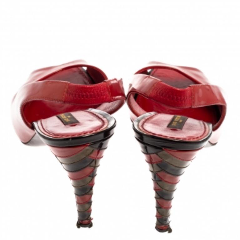 Louis Vuitton Red Patent Leather Peep Toe Sandals Size 40.5 1