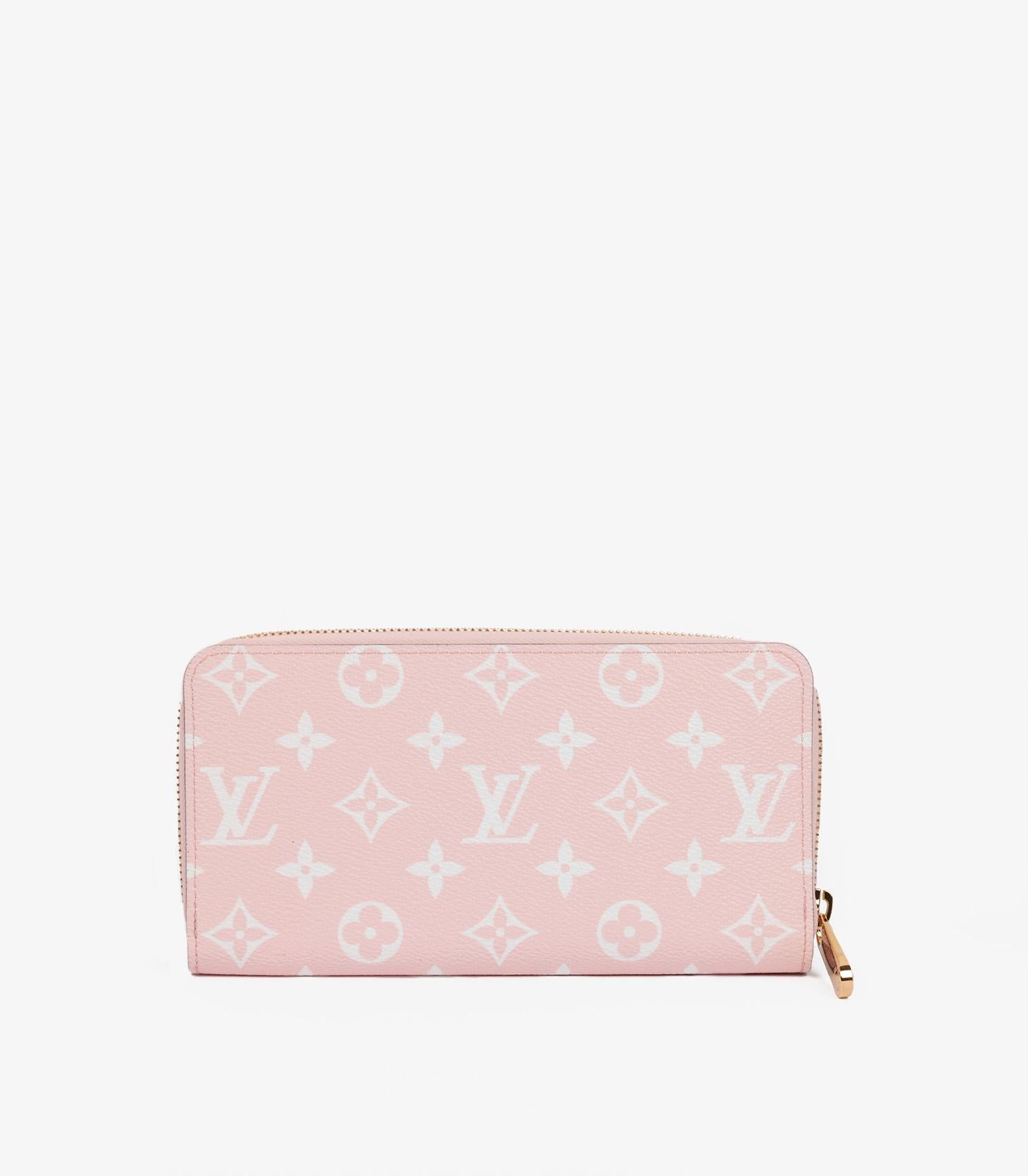 Louis Vuitton Red & Pink Monogram Giant Coated Canvas Zippy Wallet In Excellent Condition In Bishop's Stortford, Hertfordshire