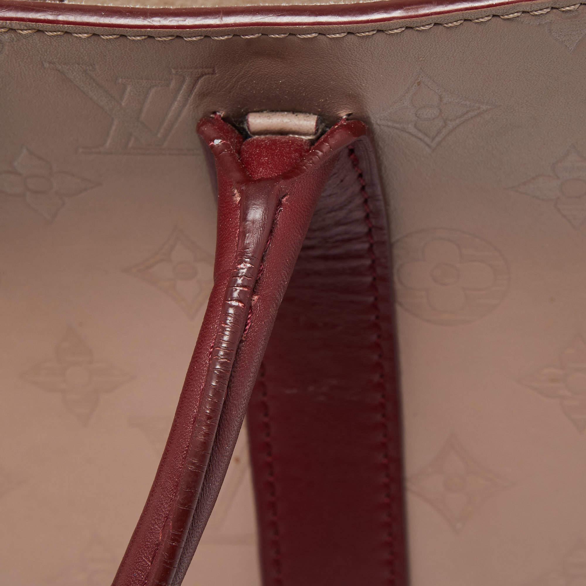 Louis Vuitton très fourre-tout MM rouge/violet monogramme en vente 8