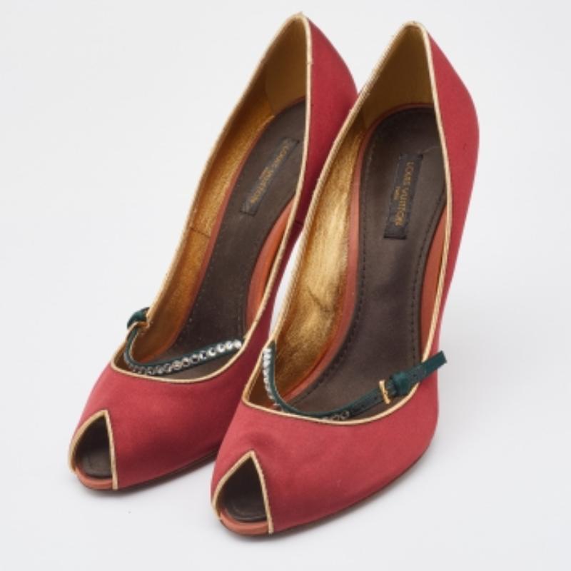 Louis Vuitton Red Satin Crystal Embellished Mary Jane Peep Toe Pumps Size 38.5 For Sale 3