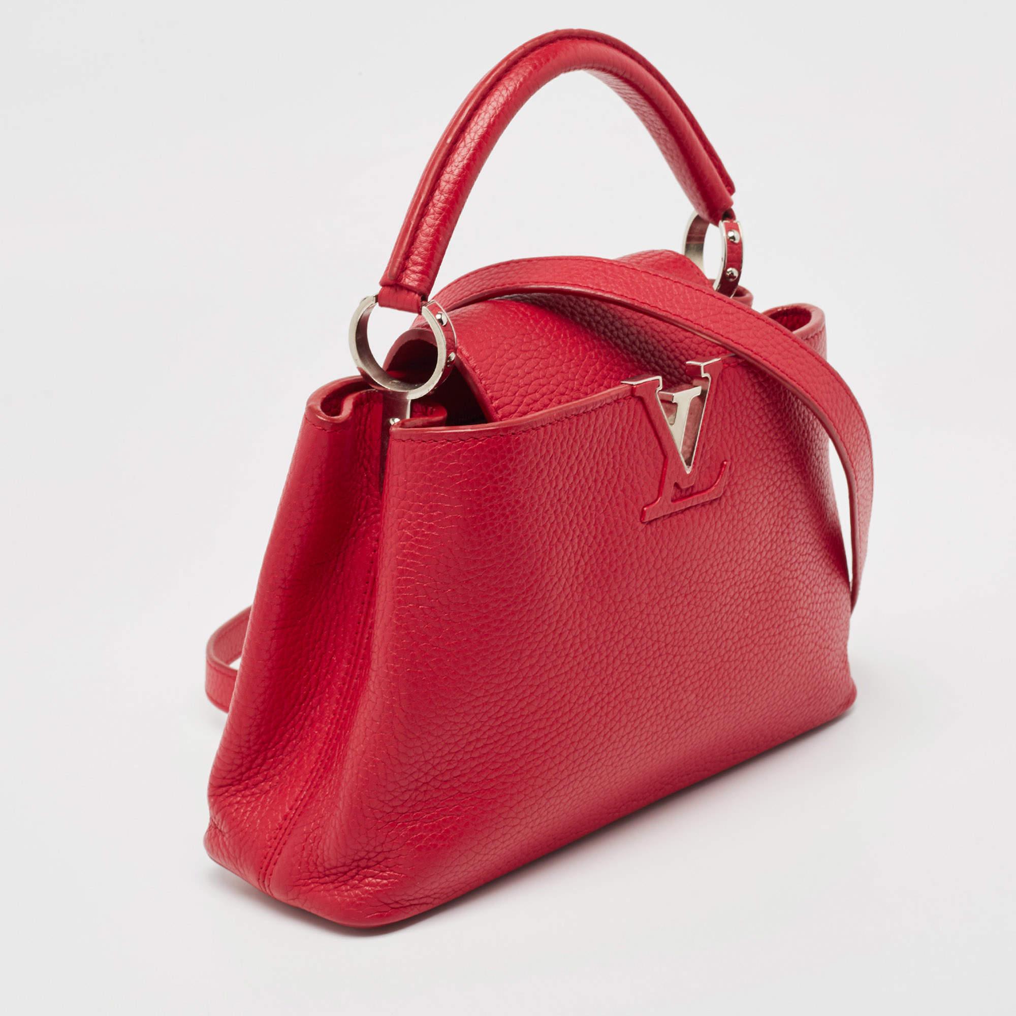 Louis Vuitton Red Taurillon Leather Capucines BB Bag In Good Condition In Dubai, Al Qouz 2