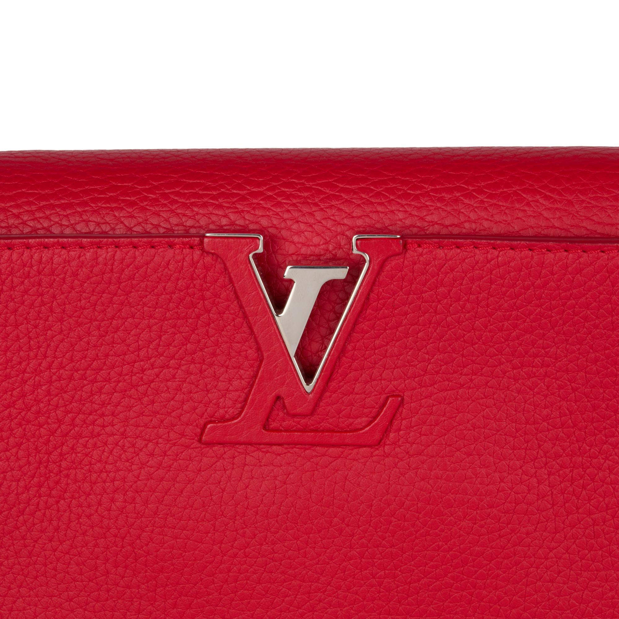 LOUIS VUITTON Red Taurillon Leather & Python Leather Capucines MM In Excellent Condition In Bishop's Stortford, Hertfordshire