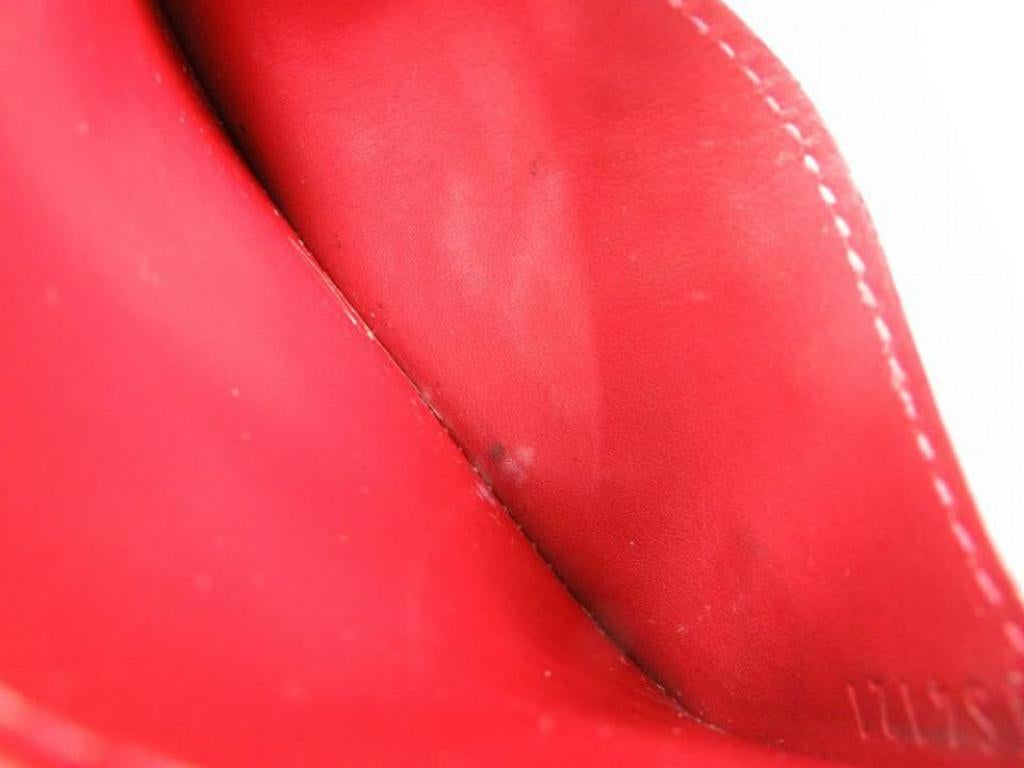 
Date Code/Serial Number:TS4121
Made In: France 
Measurements: Length: 4