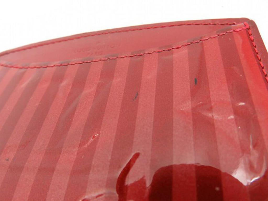 Louis Vuitton Red Vernis Rayures Card Case 220058 Wallet For Sale 1