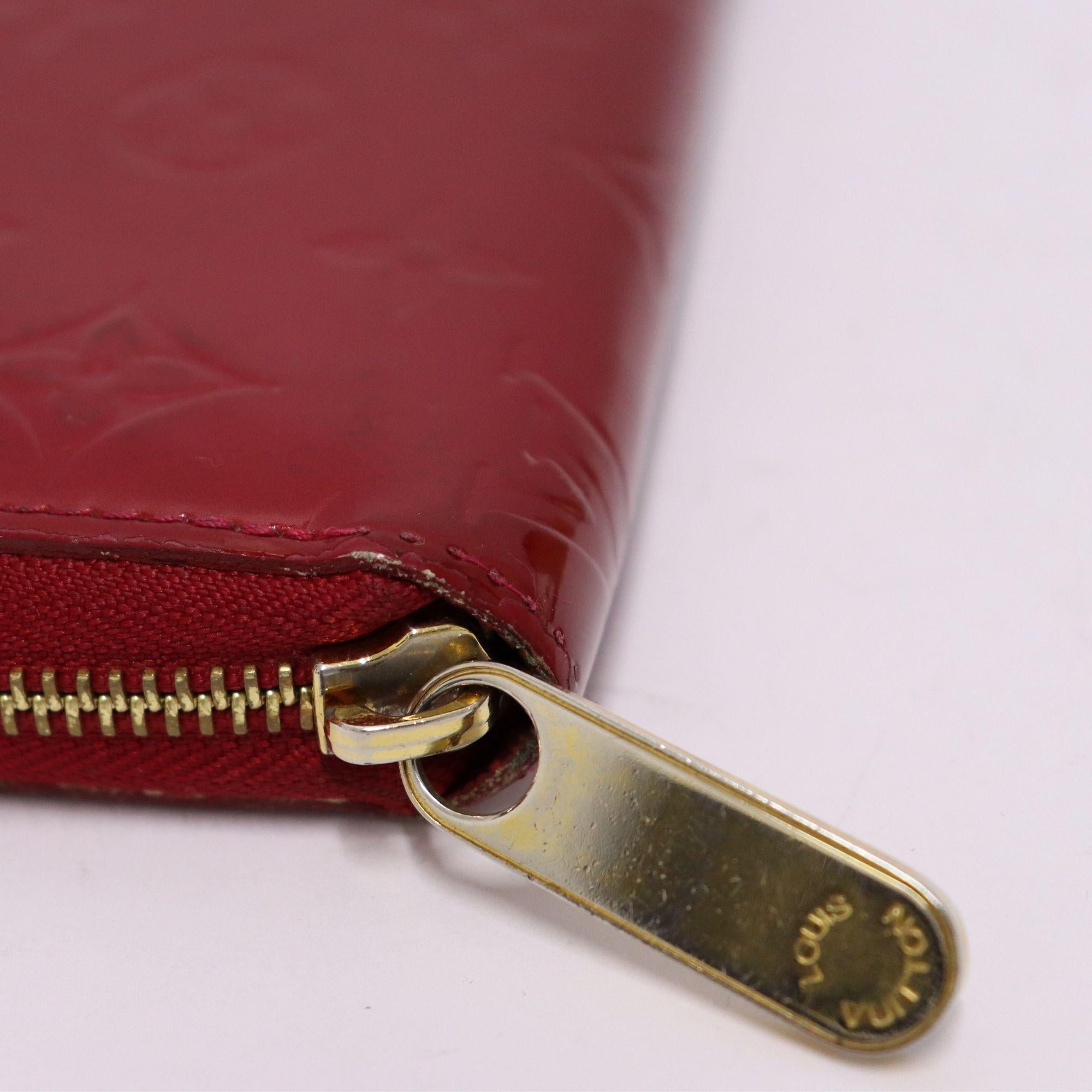 Louis Vuitton Red Vernis Zippy Continental Wallet For Sale 2