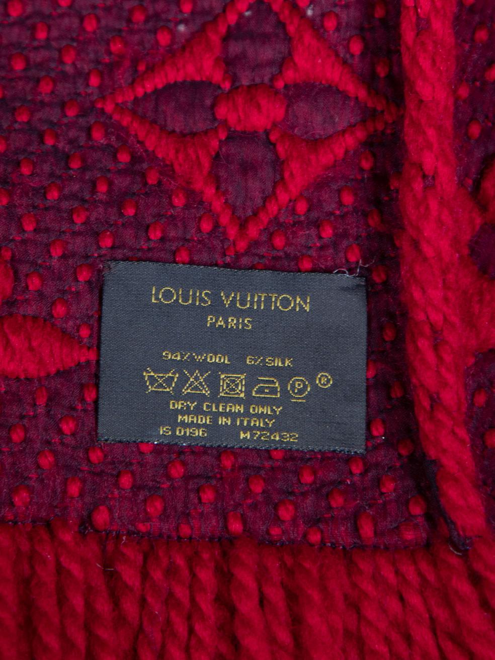 Bufanda Louis Vuitton Logomanía de Lana Roja en venta 1