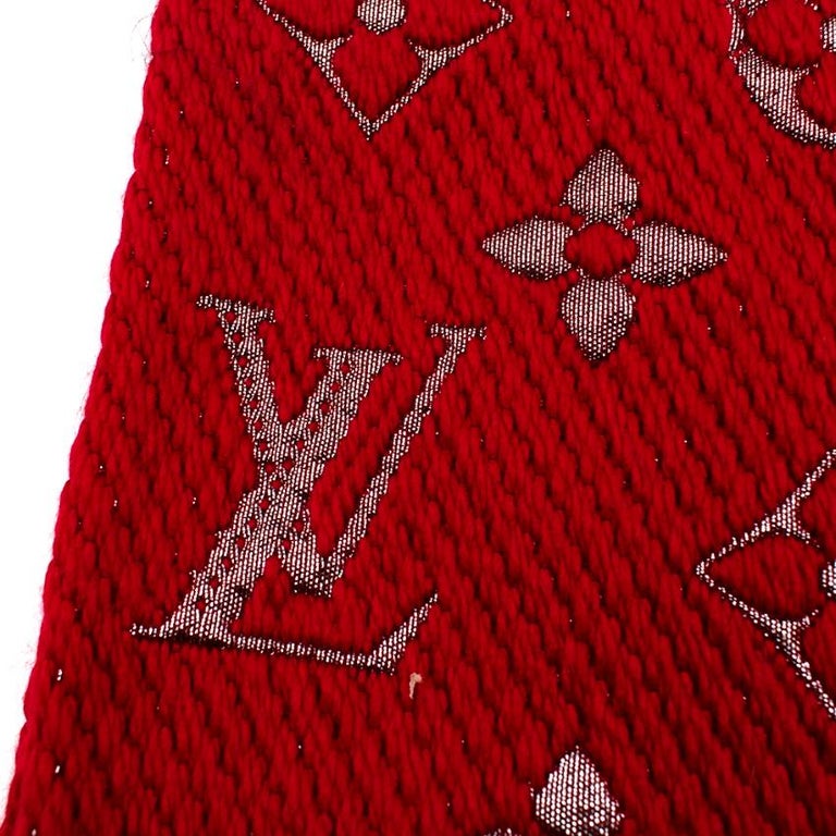 Louis Vuitton red logomania scarf shine Silk Wool ref.170074 - Joli Closet