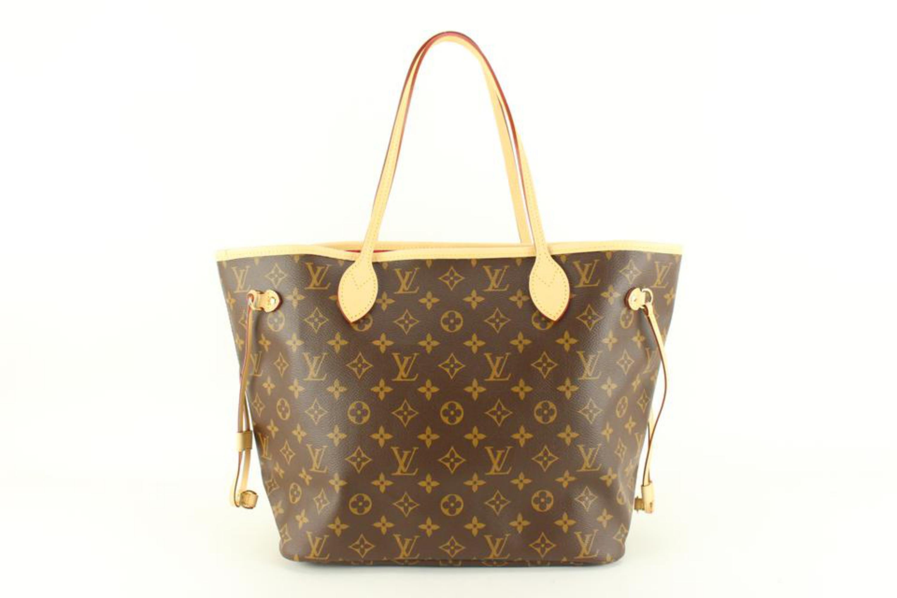 Louis Vuitton Red x Monogram Neverfull MM NM Tote with Pouch 6lk89s In New Condition In Dix hills, NY