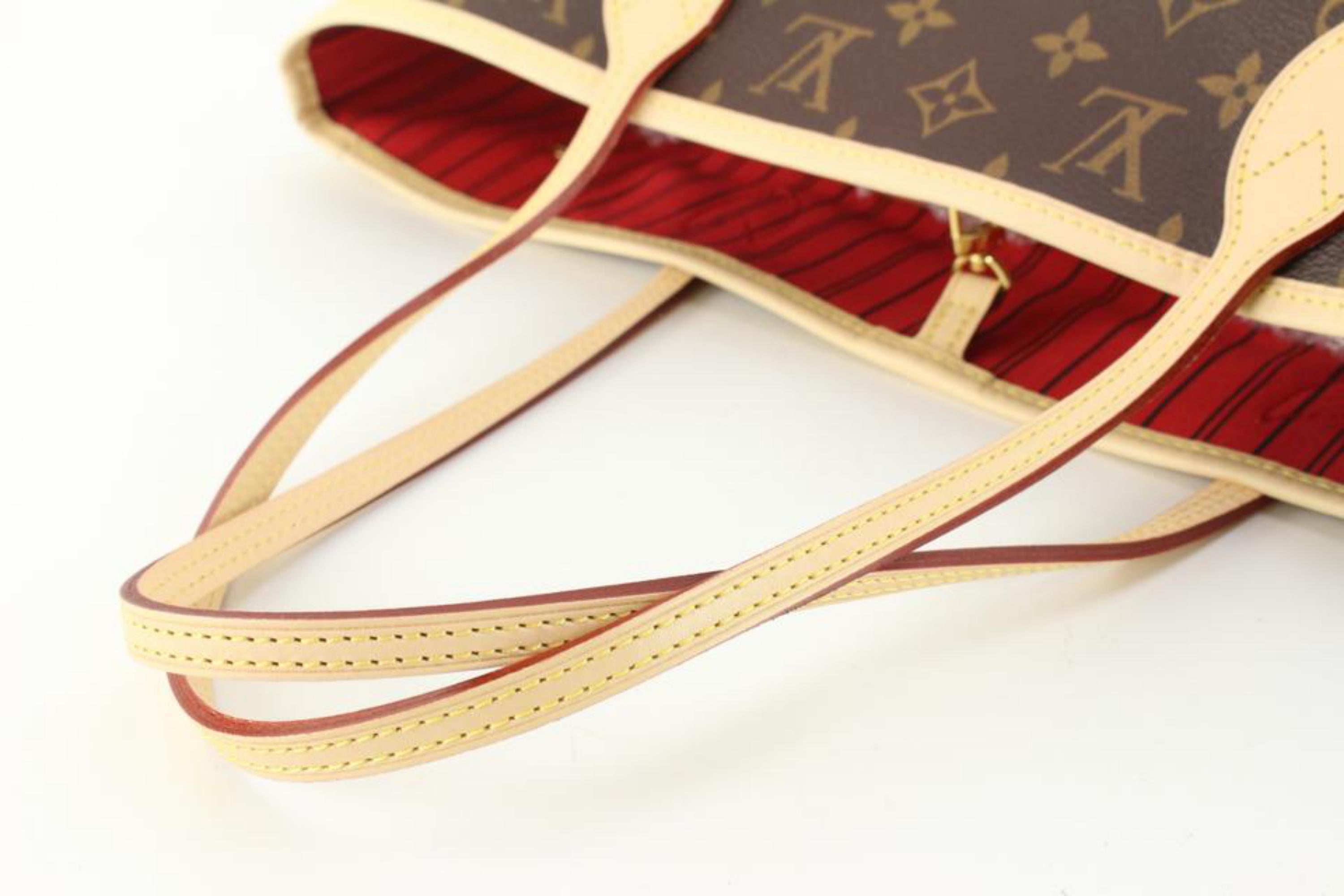 Louis Vuitton - Sac fourre-tout Neverfull MM rouge x monogramme NM avec pochette 9lz810s en vente 5