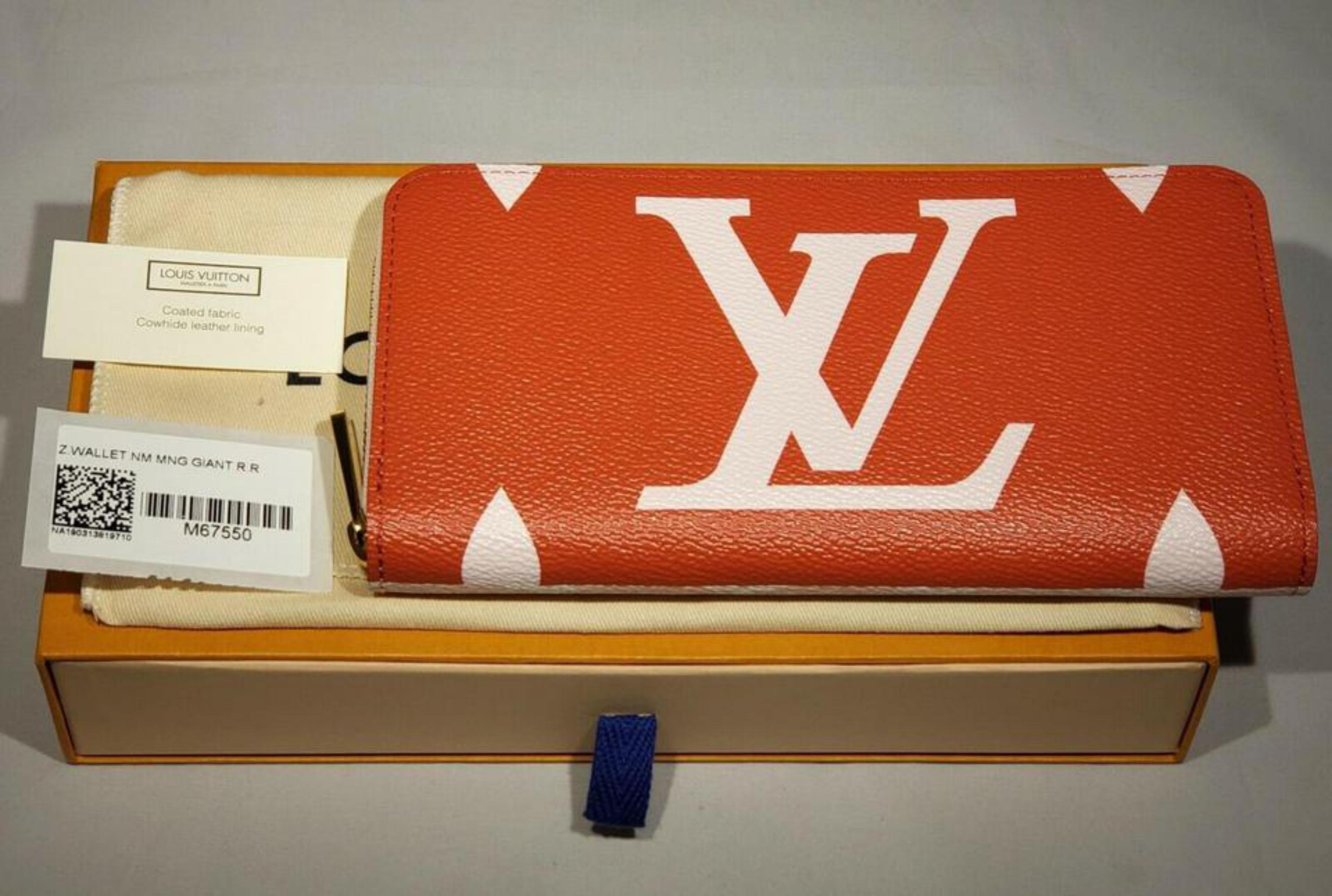 Louis Vuitton Red Zippy Limited Edition Runway Pink Giant Monogram 870624 Wallet For Sale 4