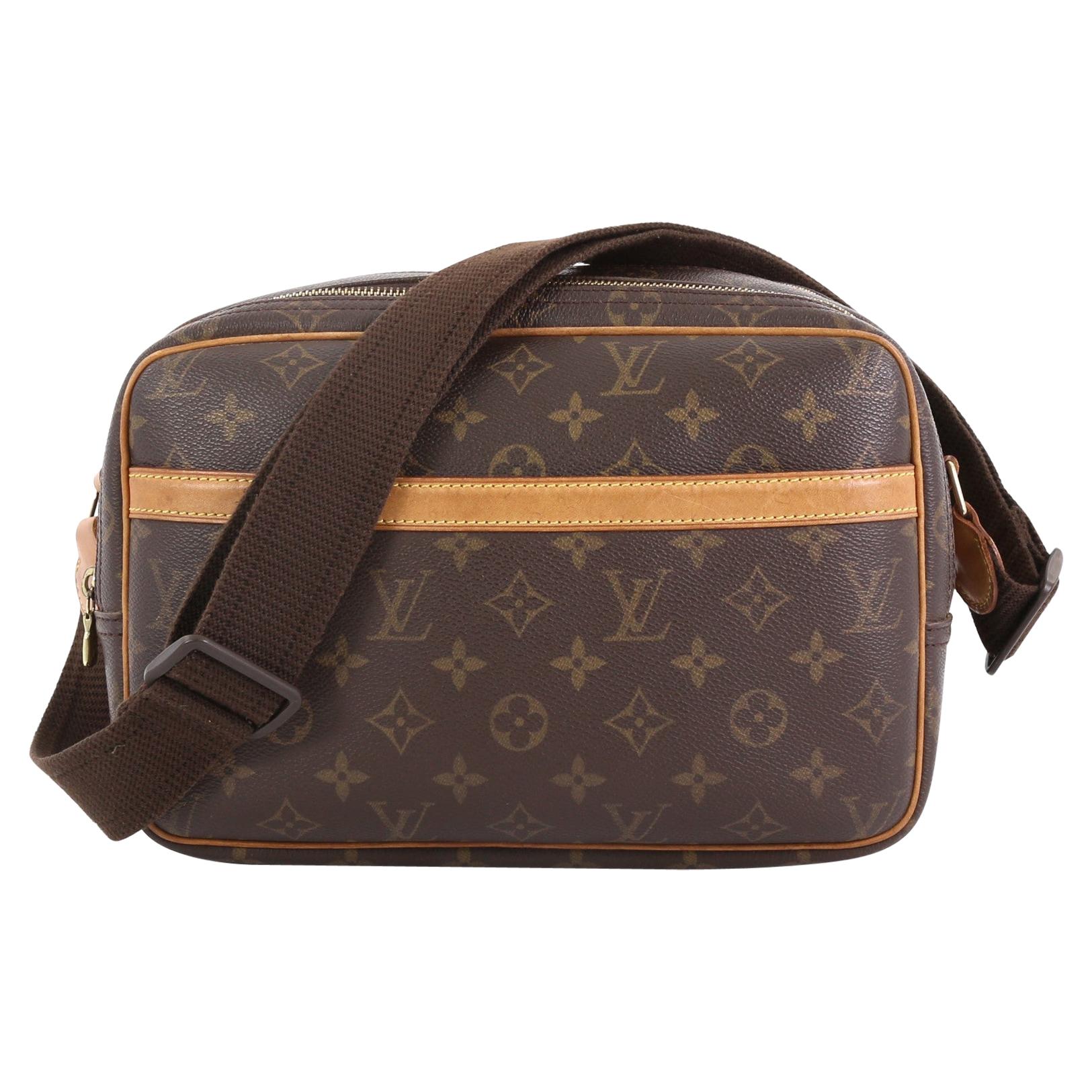 Sold at Auction: Louis Vuitton LV Monogram Logo Reporter PM Bag