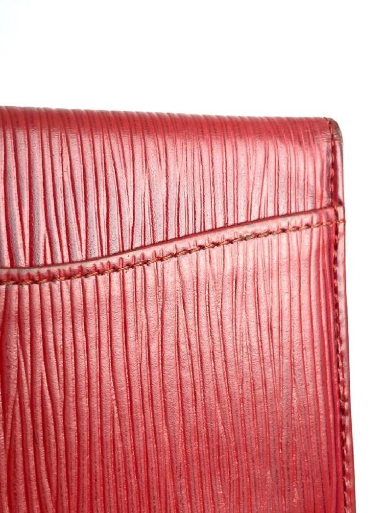 Women's Louis Vuitton Res Red Epi Card Case Holder 23lv618 Wallet