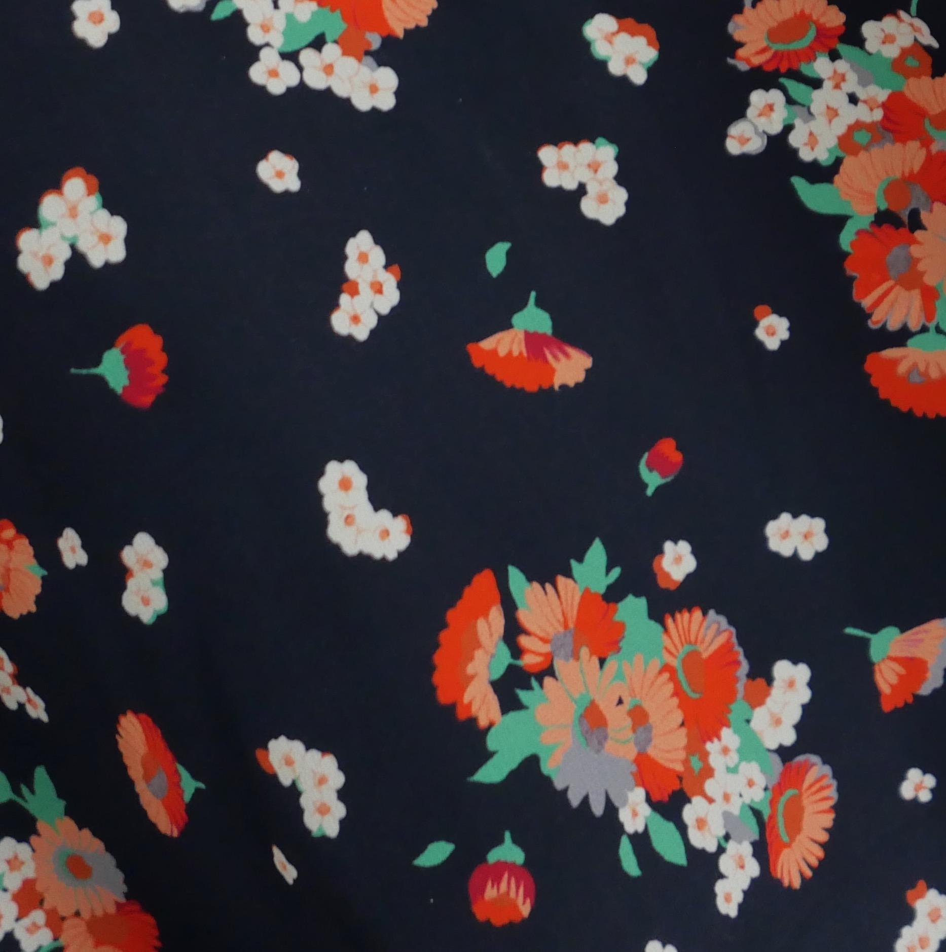 Black Louis Vuitton Resort 2017 Floral Silk & Cotton T-Shirt Top For Sale