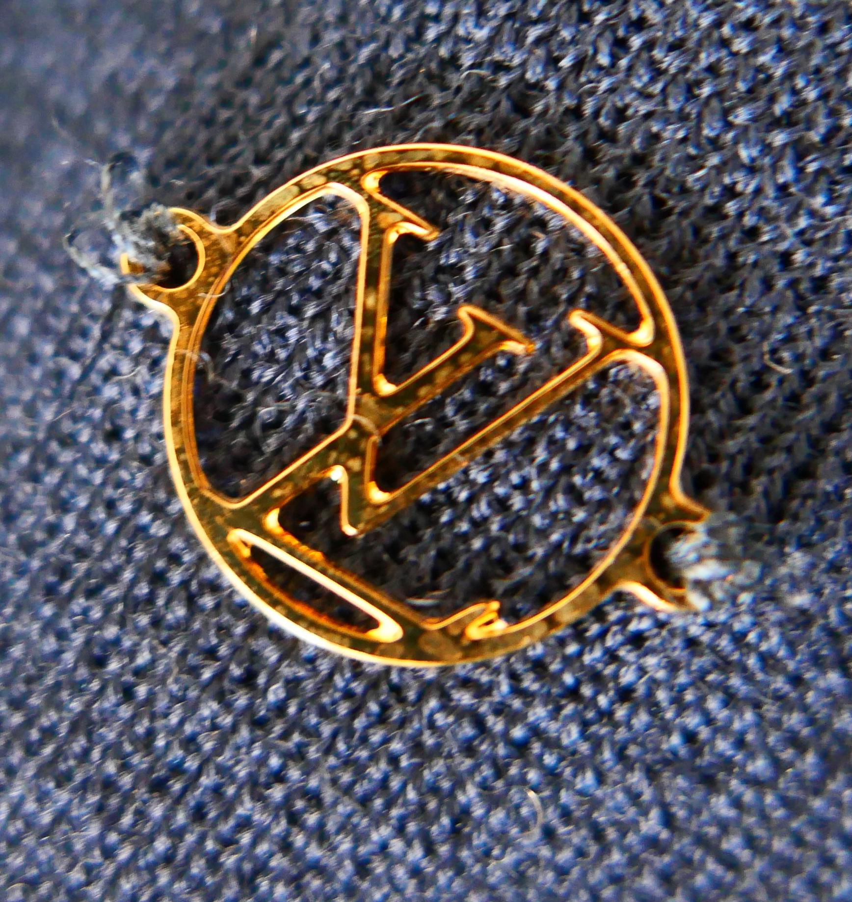 Noir Louis Vuitton Resort 2018 - Robe en maille à ourlet en dentelle et pull en vente