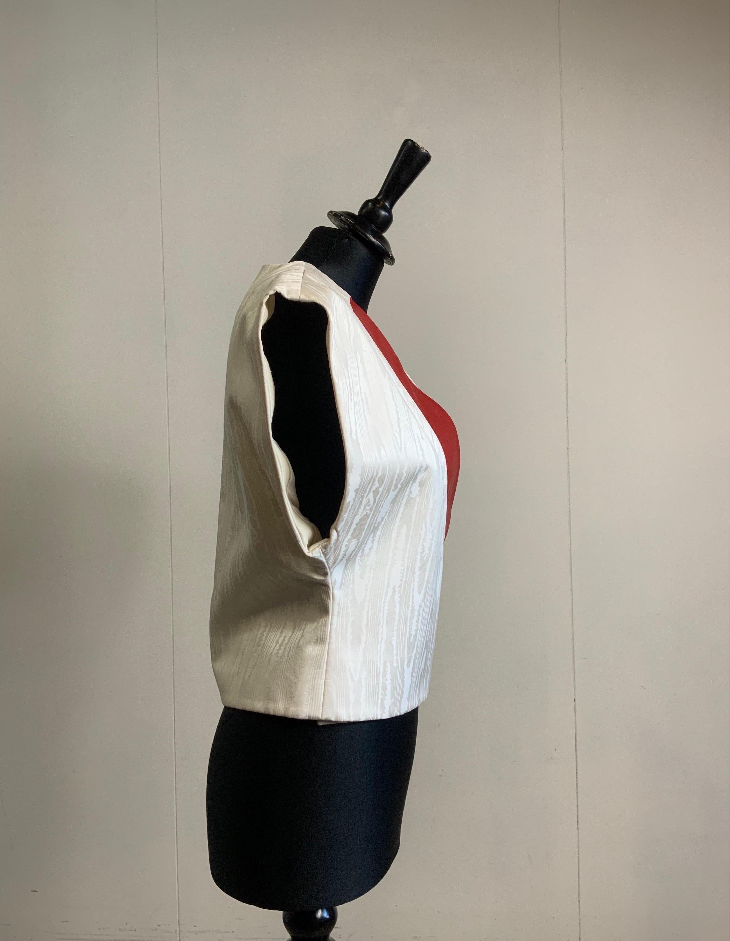 Louis Vuitton Resort 2019 Cropped Jacket  In Excellent Condition For Sale In Carnate, IT