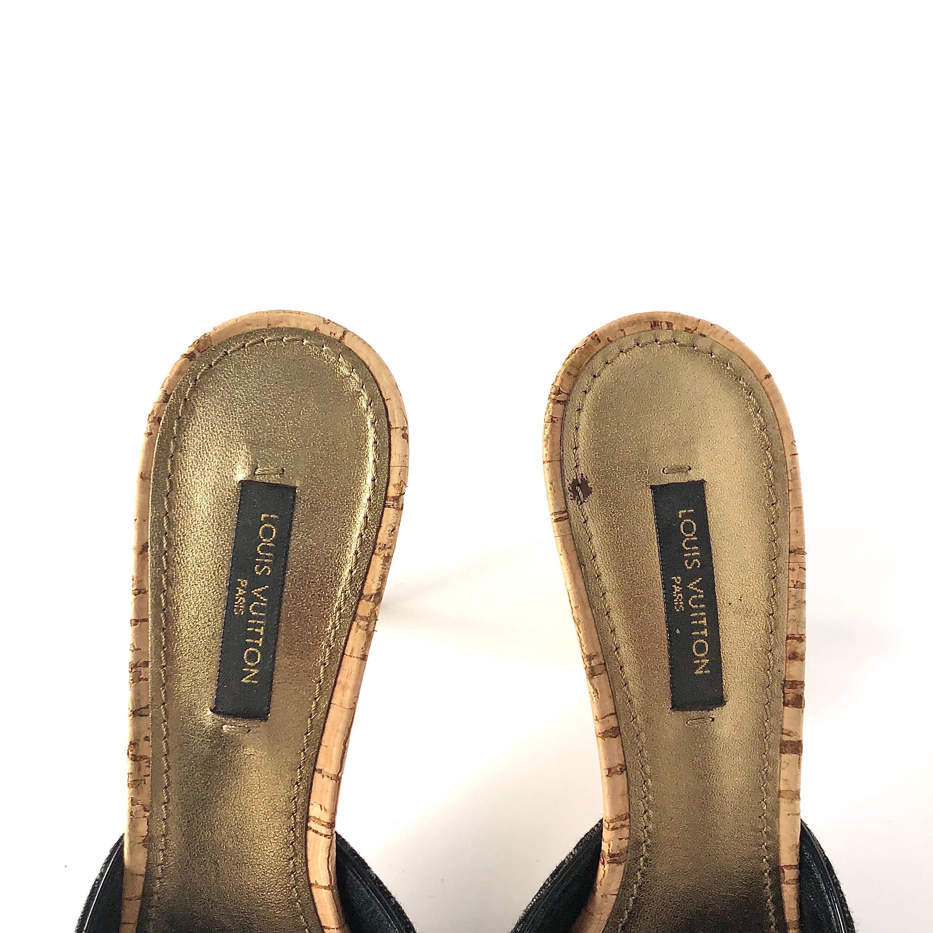 Louis Vuitton Retro Vintage Monogram Bow Denim Pantoletten Sandalen 36.5 im Zustand „Gut“ im Angebot in Mechanicsville, VA