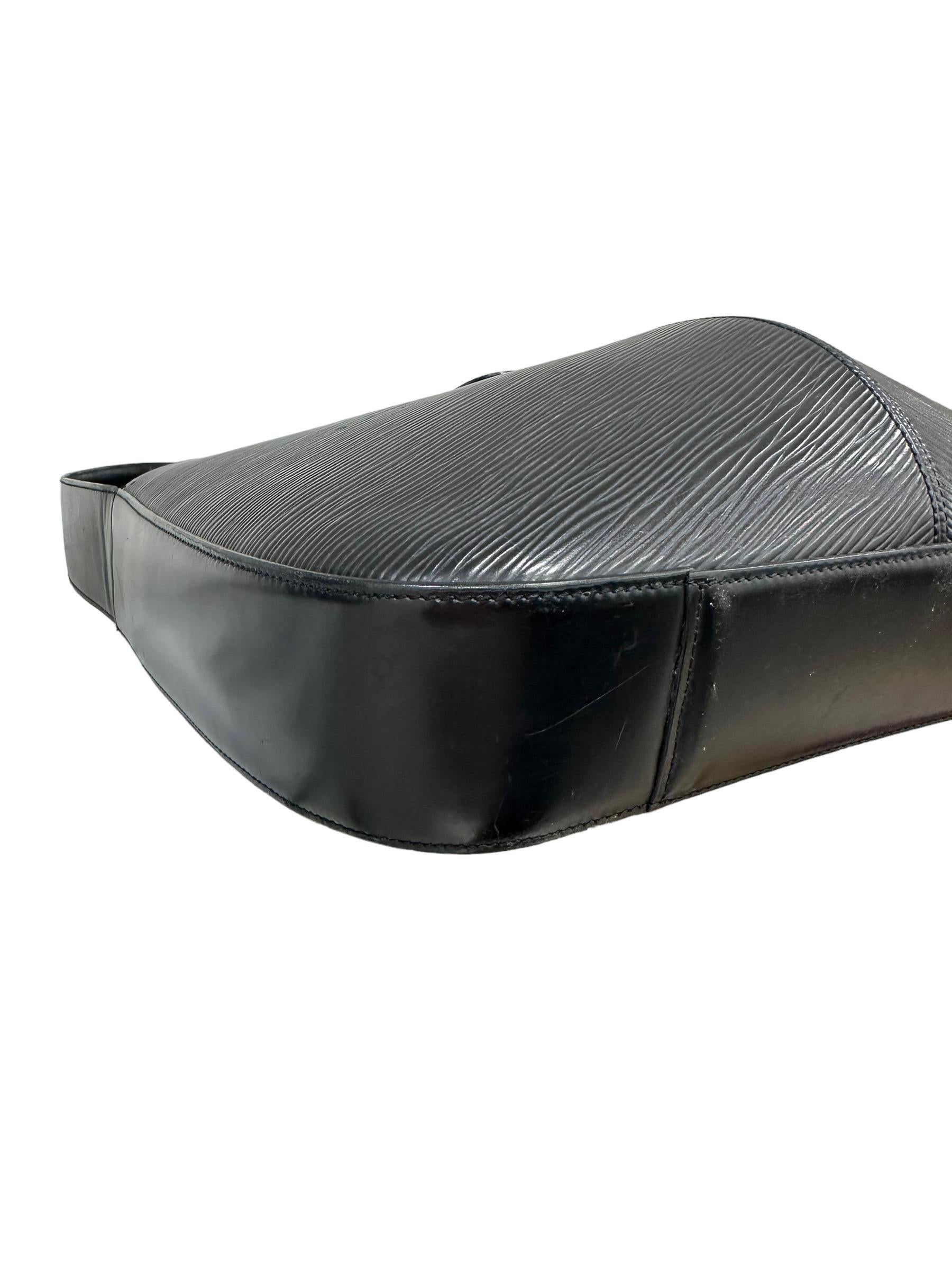 Louis Vuitton Rêverie Black Epi Shoulder Bag 6