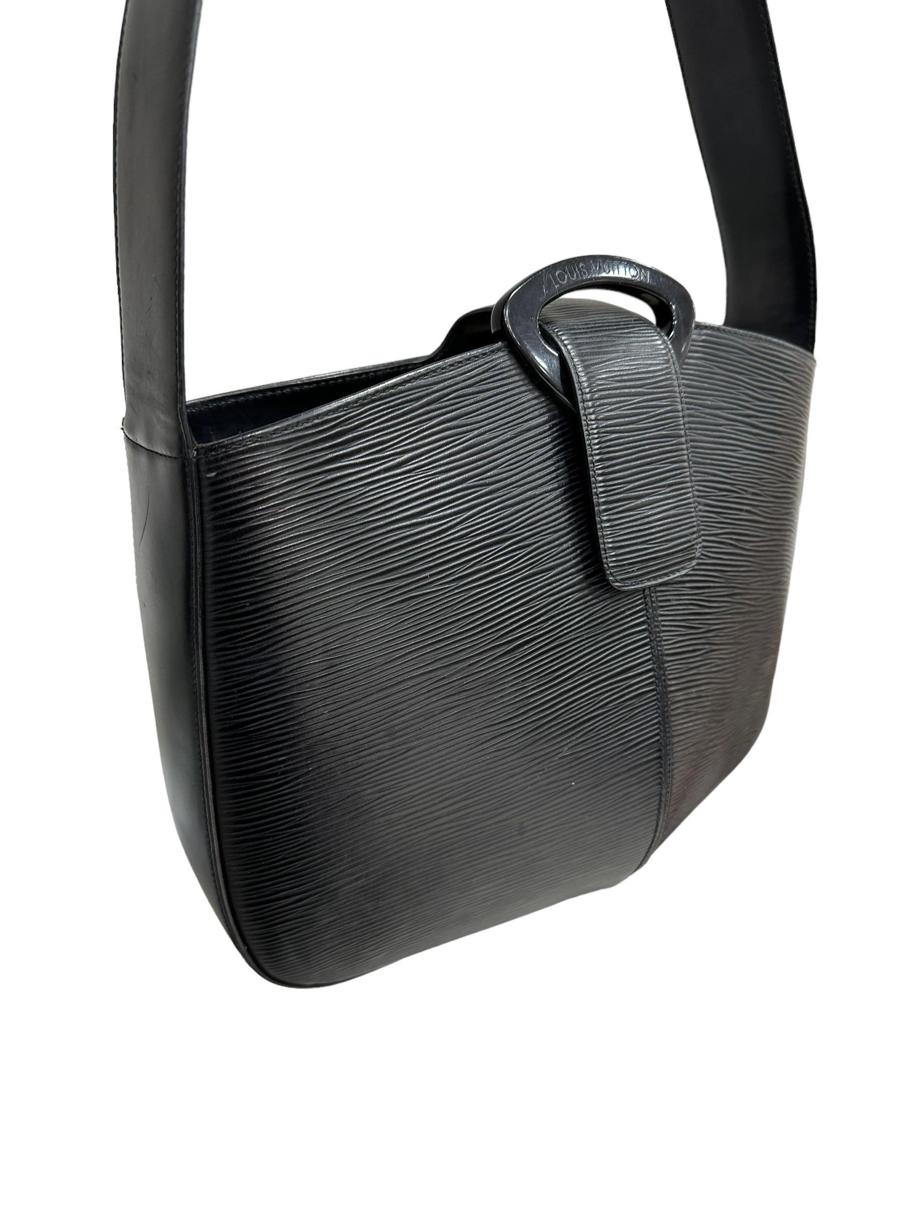 Louis Vuitton Rêverie Black Epi Shoulder Bag 3