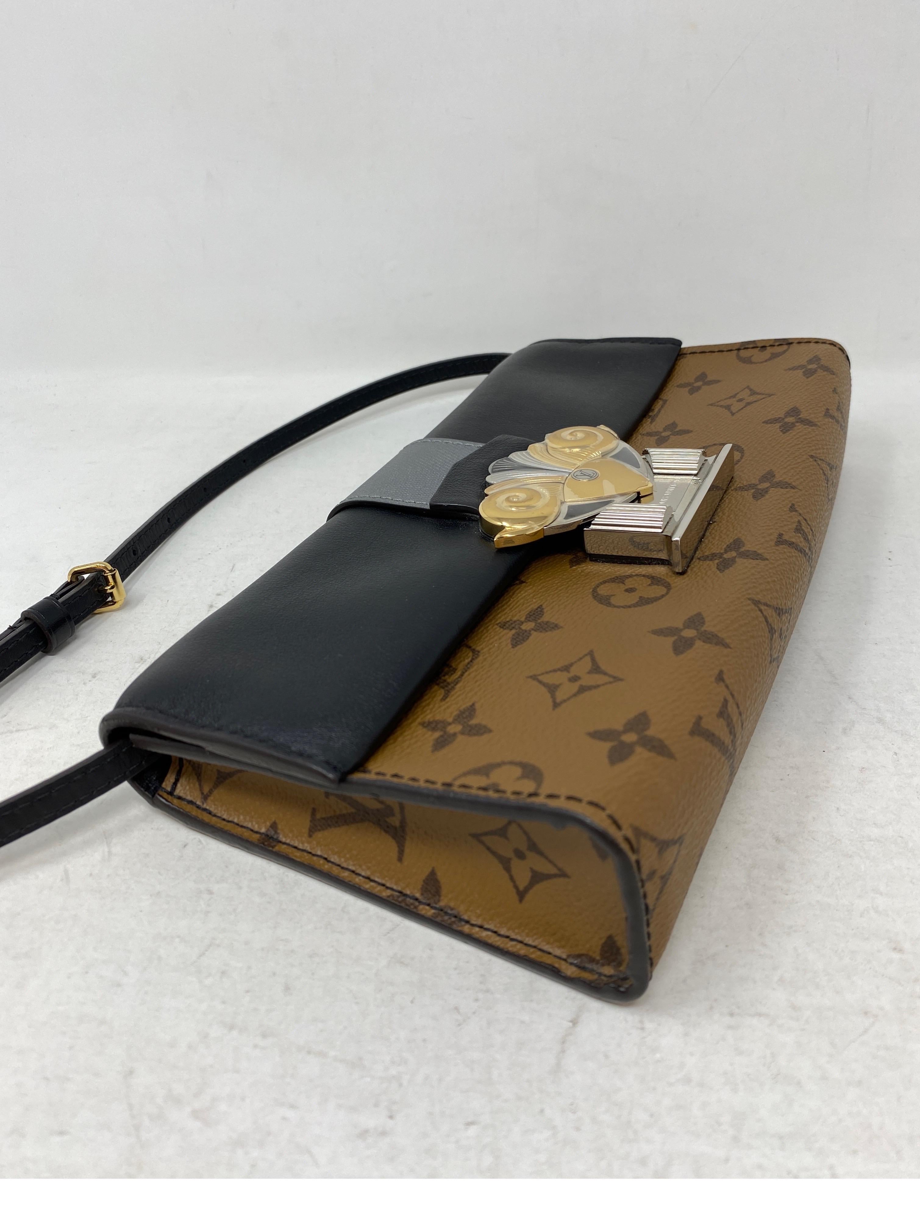 Louis Vuitton Reverse Clutch Evening Bag 2