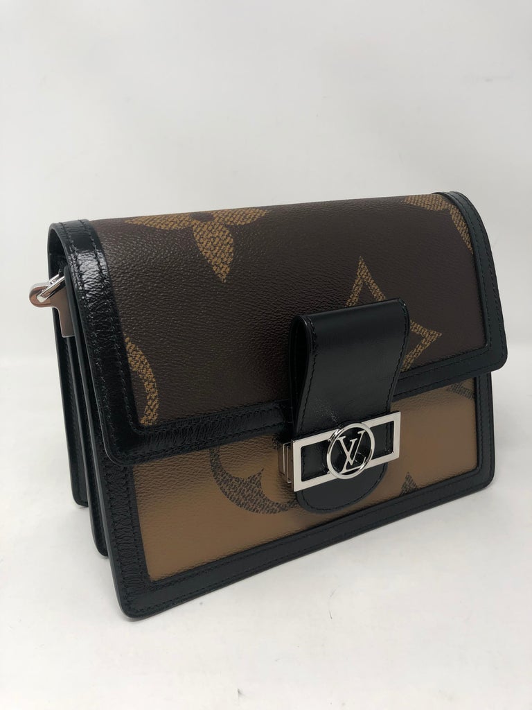 Louis Vuitton Dauphine Bumbag Limited Edition Reverse Monogram Giant at  1stDibs