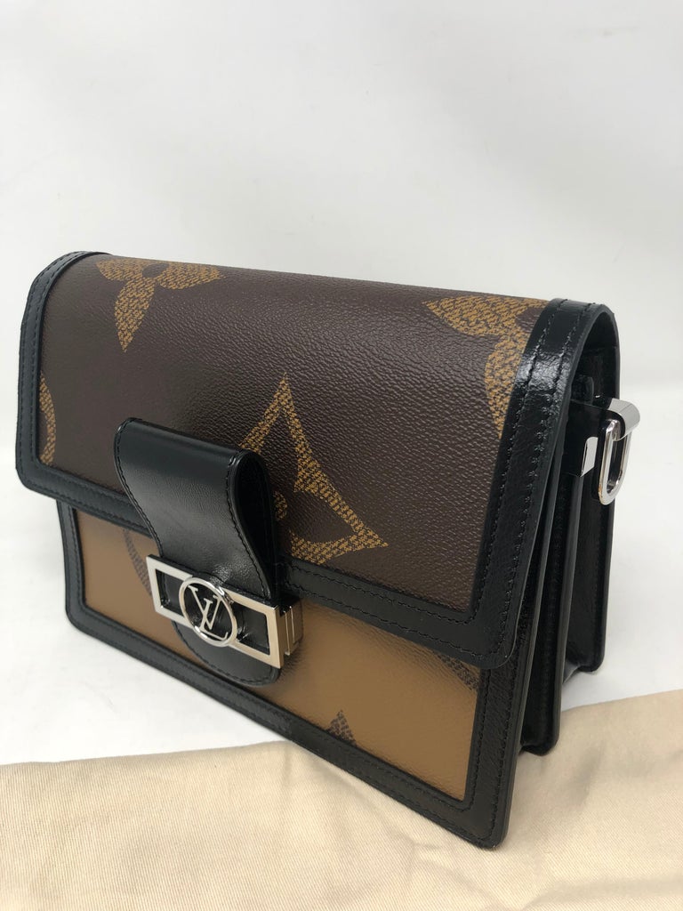 Louis Vuitton Monogram Reverse Giant Canvas and Leather MM Dauphine Bag -  Yoogi's Closet