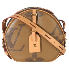 Louis Vuitton Reverse Monogram Canvas Giant Boite Chapeau Souple