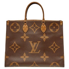 Louis Vuitton Black Giant Monogram Empreinte Onthego GM Gold Hardware, 2020  Available For Immediate Sale At Sotheby's
