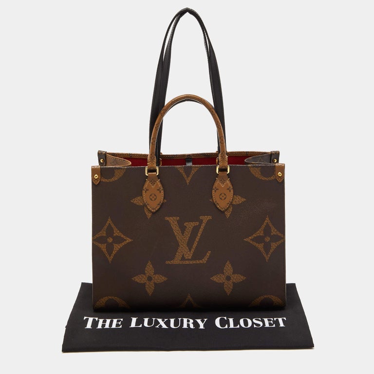 Louis Vuitton Reverse Monogram Canvas Giant Onthego MM Bag For Sale at  1stDibs