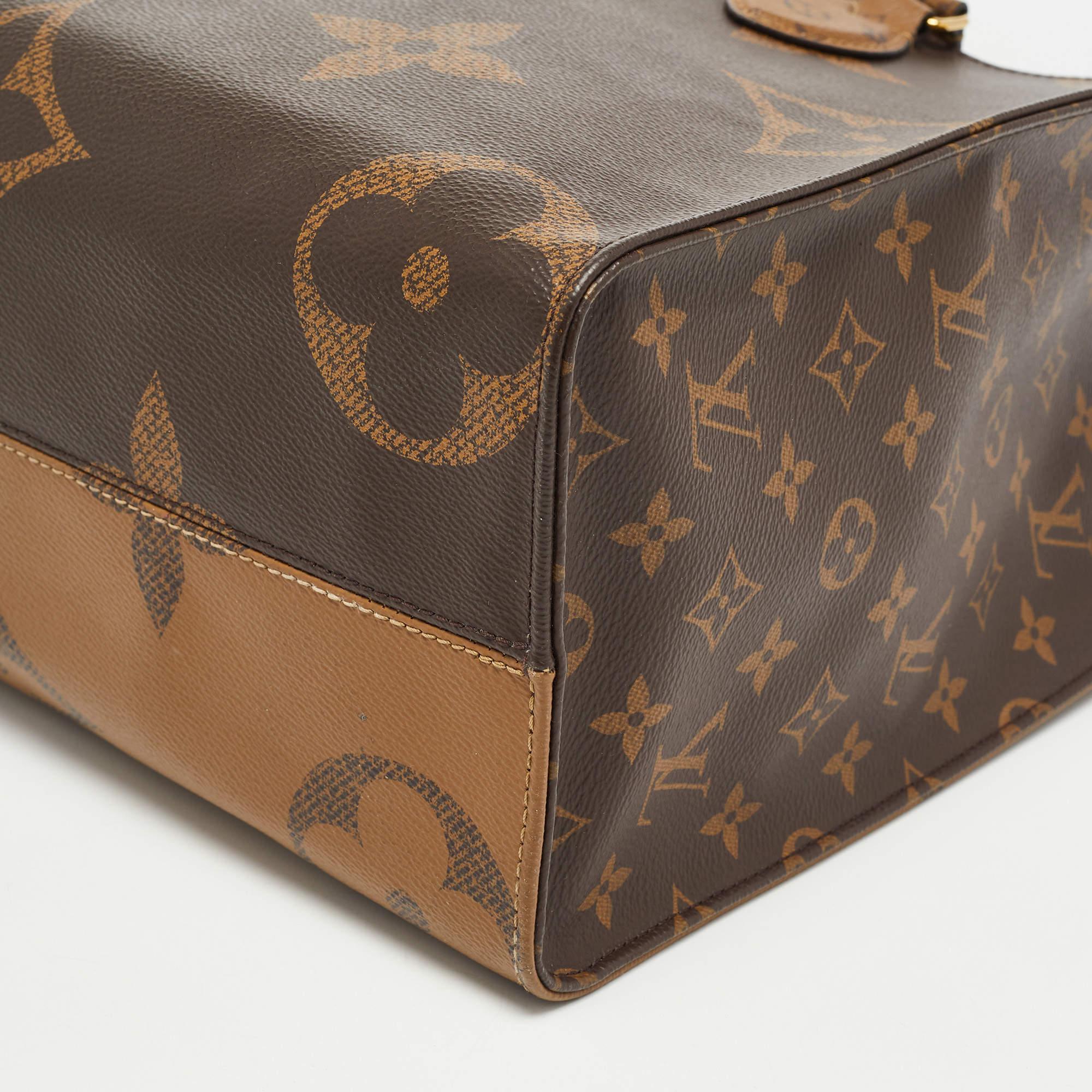 Louis Vuitton Reverse Monogram Canvas Giant Onthego MM Bag 10